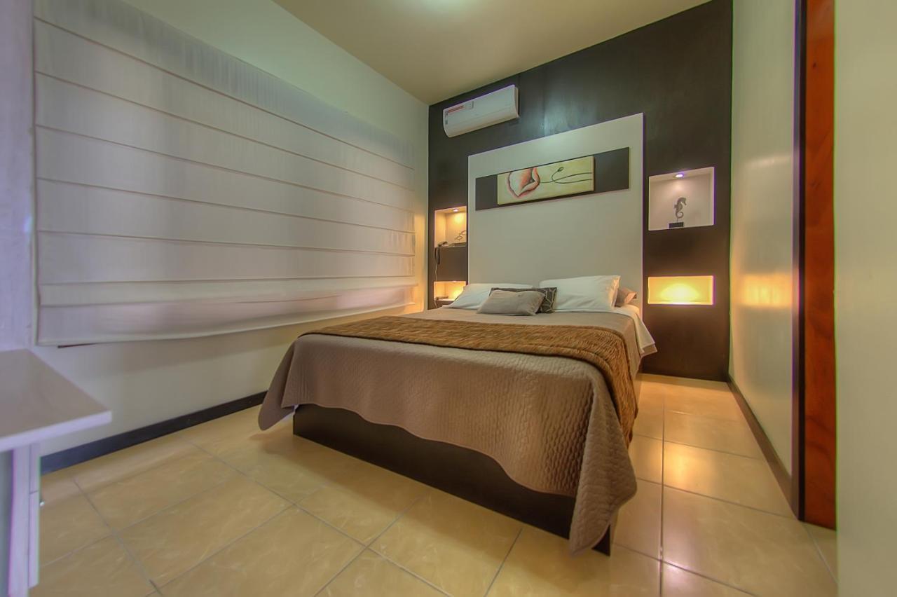 Hotel La Laguna Galapagos ปวยร์โต วิลยามิล ภายนอก รูปภาพ