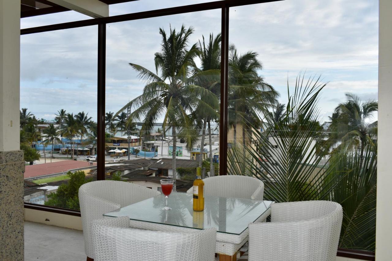 Hotel La Laguna Galapagos ปวยร์โต วิลยามิล ภายนอก รูปภาพ